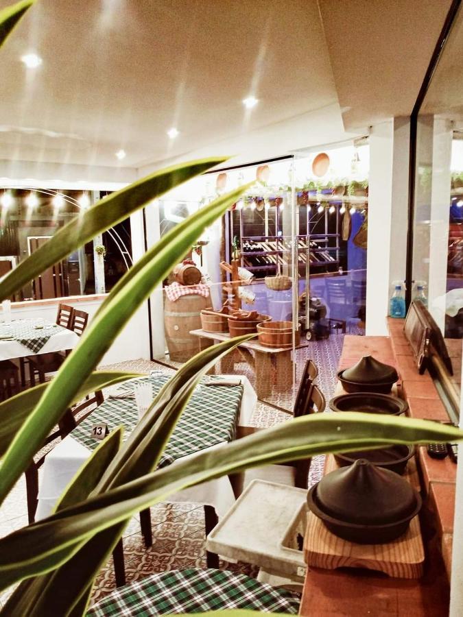 La Capannina Hotel Patong Luaran gambar