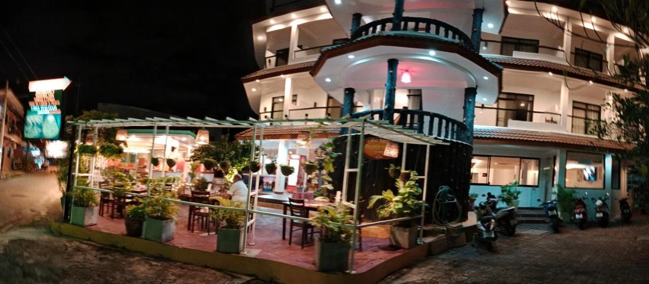 La Capannina Hotel Patong Luaran gambar