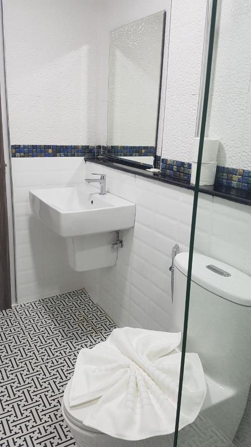 La Capannina Hotel Patong Luaran gambar