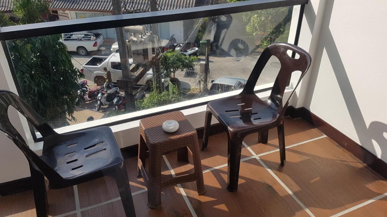 La Capannina Hotel Patong Luaran gambar